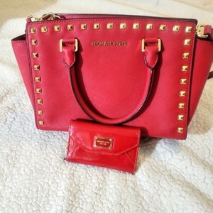Michael Kors Purse w' Wallet